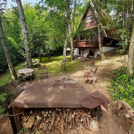 Holiday Home Zajicovi Rabyne Екстер'єр фото