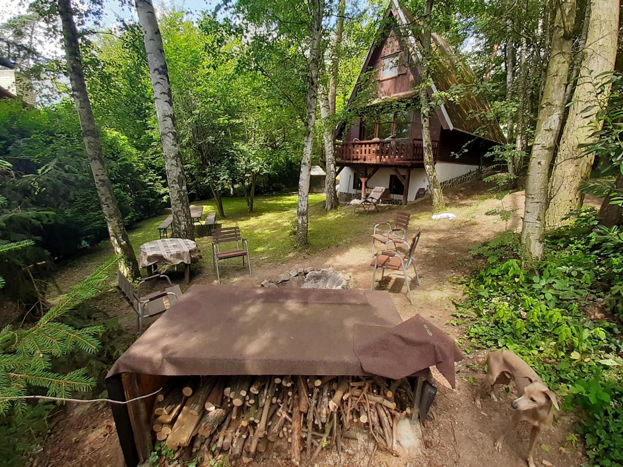 Holiday Home Zajicovi Rabyne Екстер'єр фото